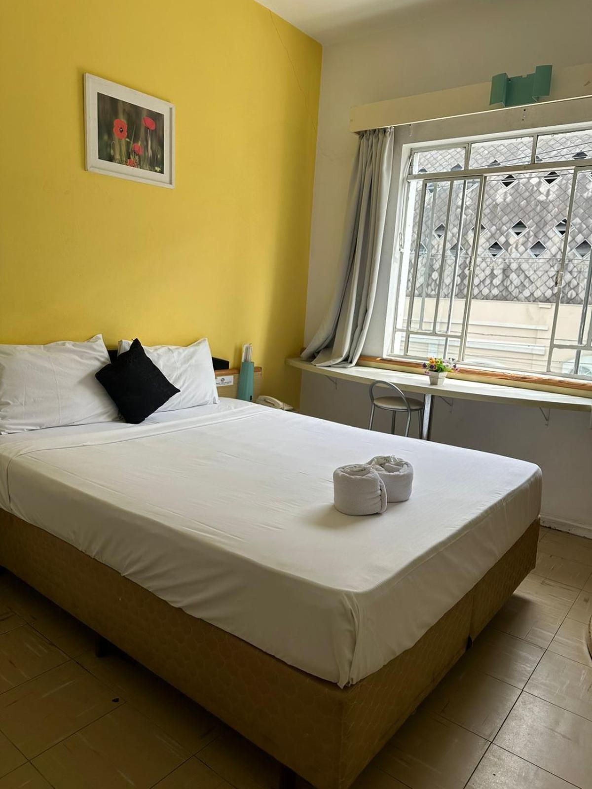 Hotel Blumenau Centro Curitiba Buitenkant foto