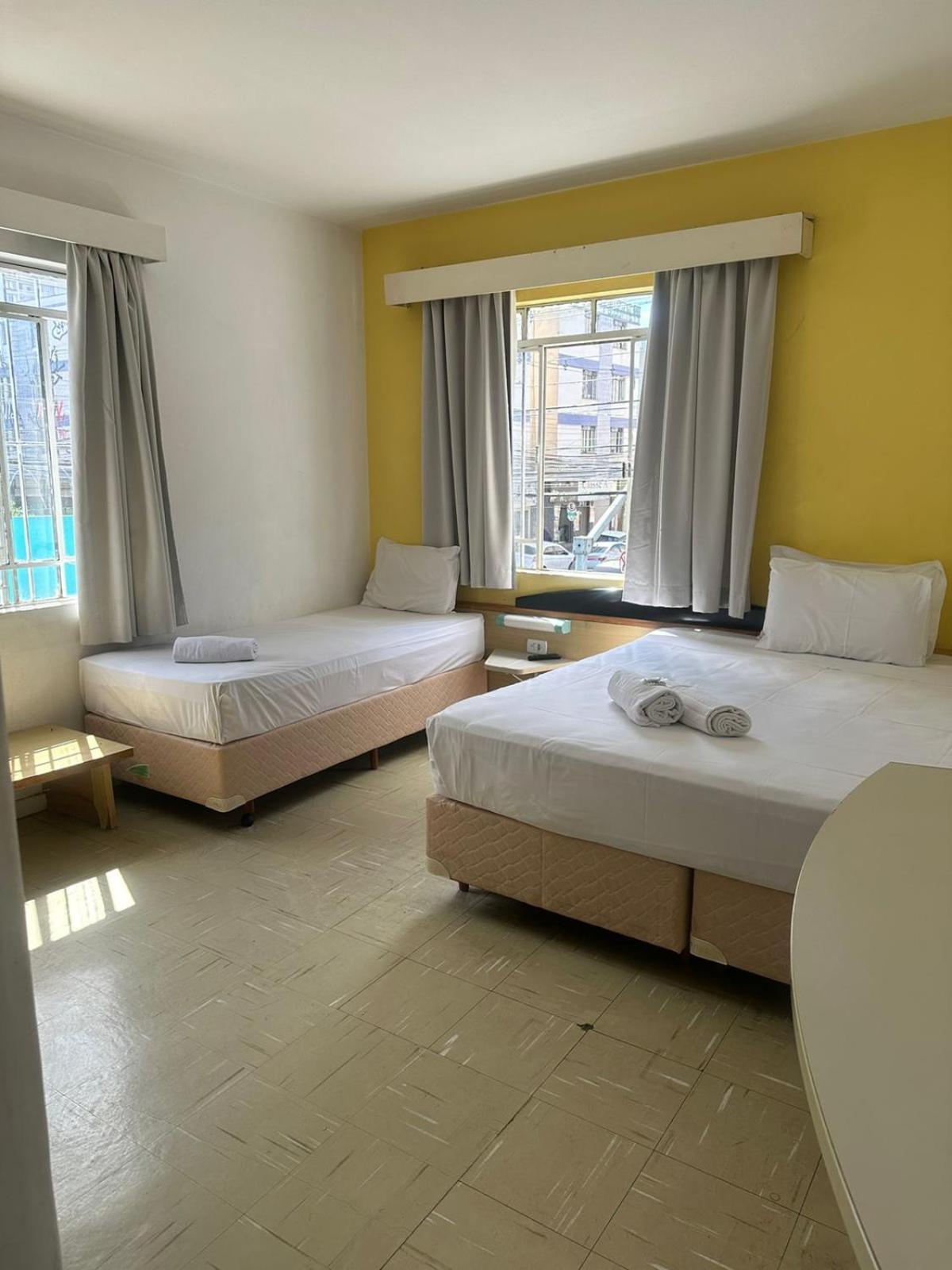 Hotel Blumenau Centro Curitiba Buitenkant foto